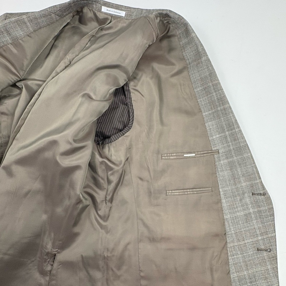 Calvin Klein Birdseye Silk/Wool Blend Sport Coat 48R Gray Tan Windowpane Plaid - Picture 9 of 15
